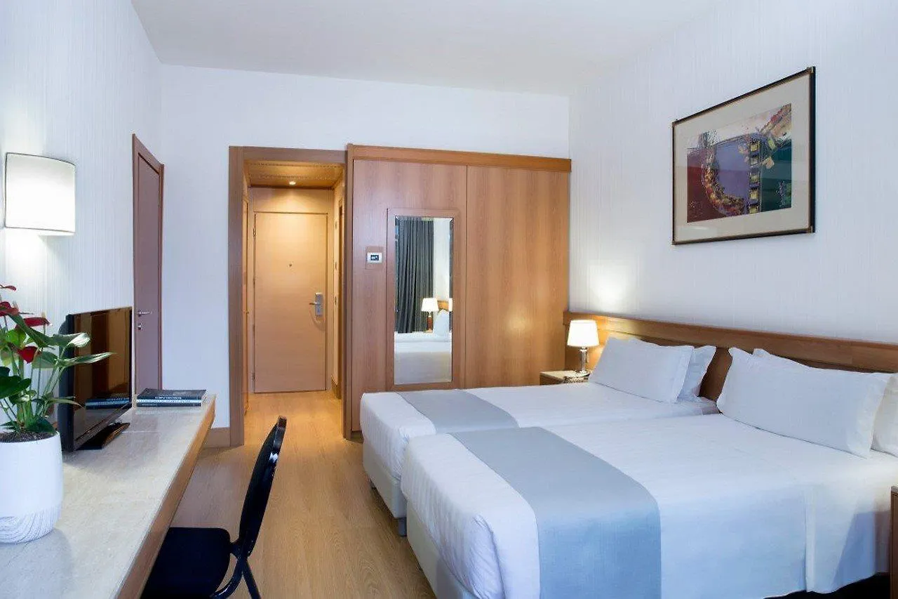 Wyndham Rome Midas