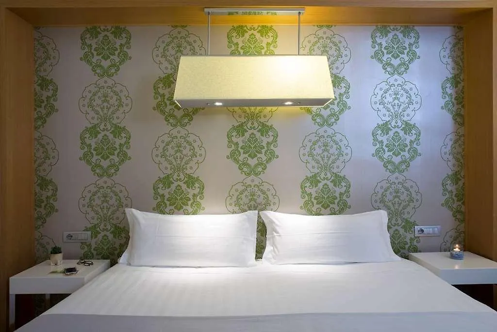 Wyndham Rome Midas