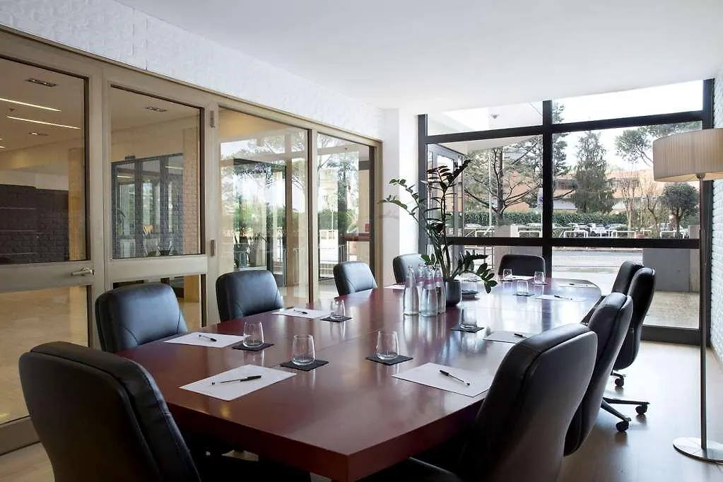 **** Hotel Wyndham Rome Midas Włochy