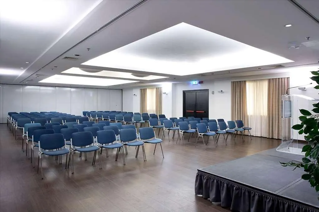 Wyndham Rome Midas